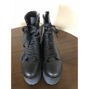 UNIF ERA BOOTS Size 8